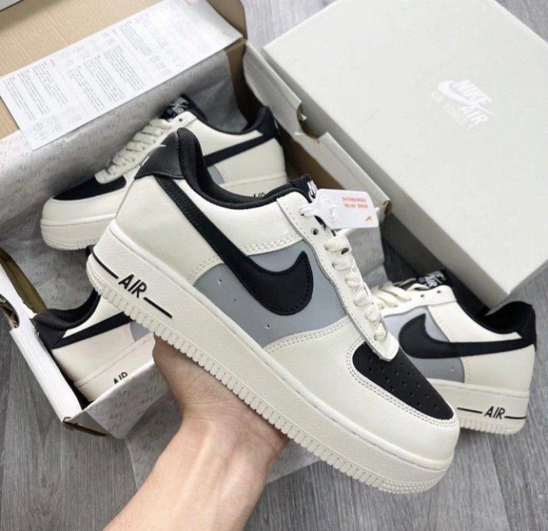 Premium First Copy Sneakers - Nike Showroom Quality