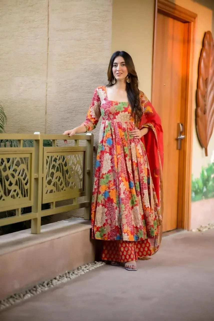Red floral cotton suit set for women
