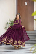 Elegant round neck gown with full sleeves