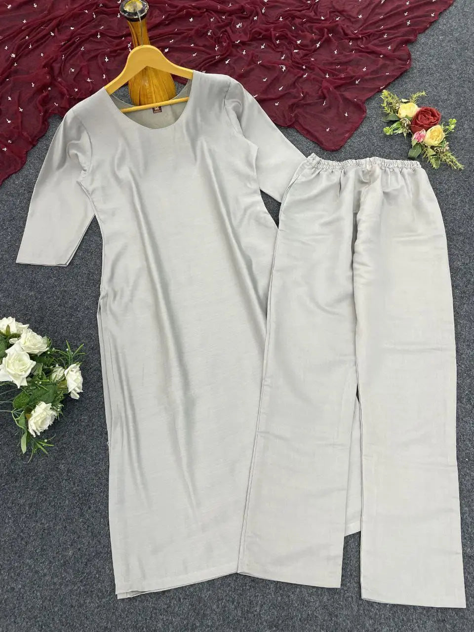 Stylish kurta dupatta set for girls with soft and comfortable fabric