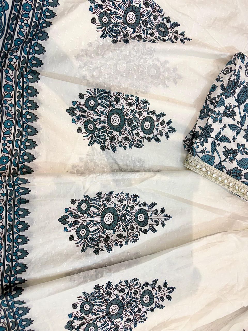 Printed cotton kurti with stylish flair