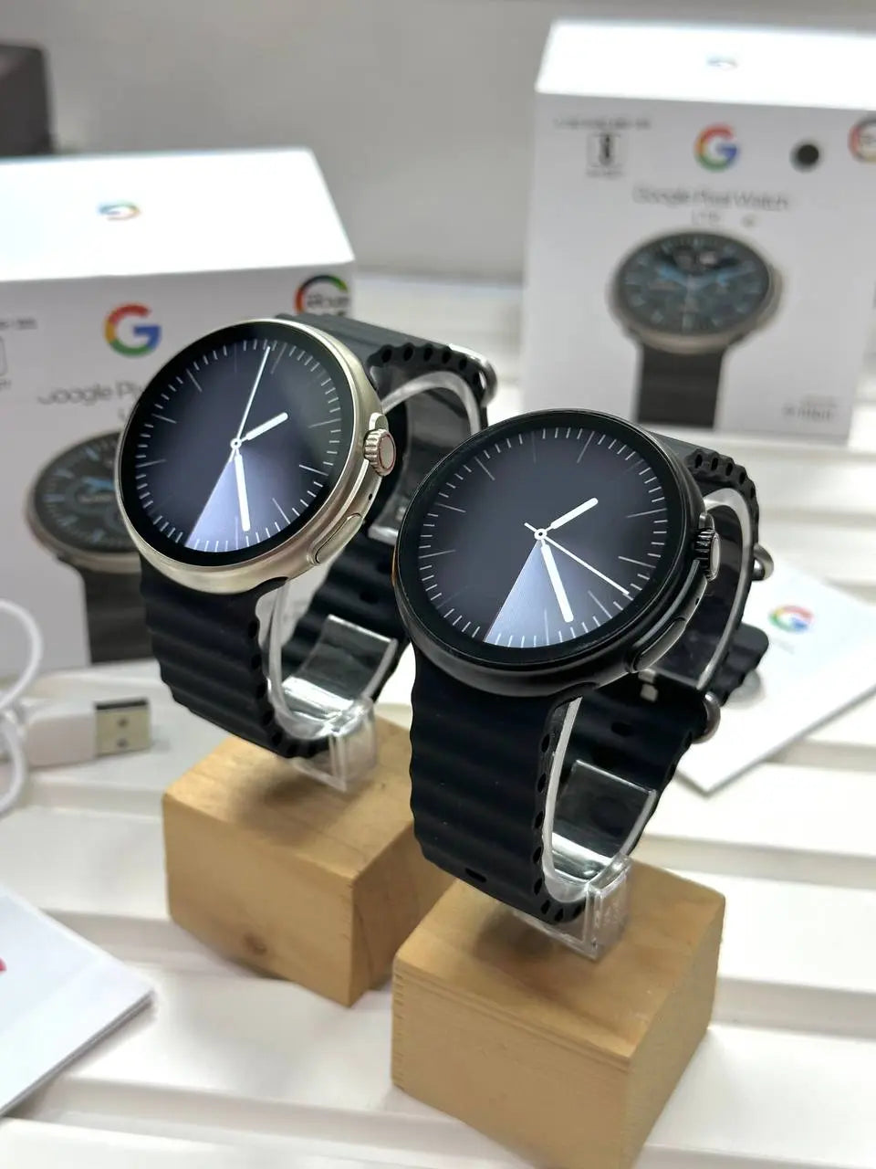 Smartwatch with Bluetooth calling